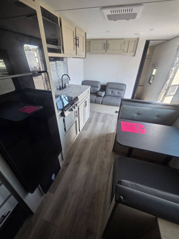 2025 Forest River Shasta Oasis