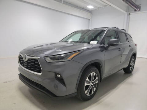 2021 Toyota Highlander for sale at DMV Car Store in Woodbridge VA