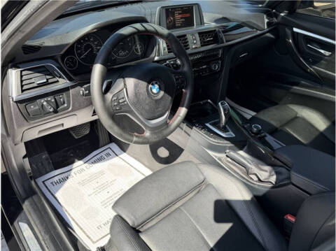 2017 BMW 3 Series 330i