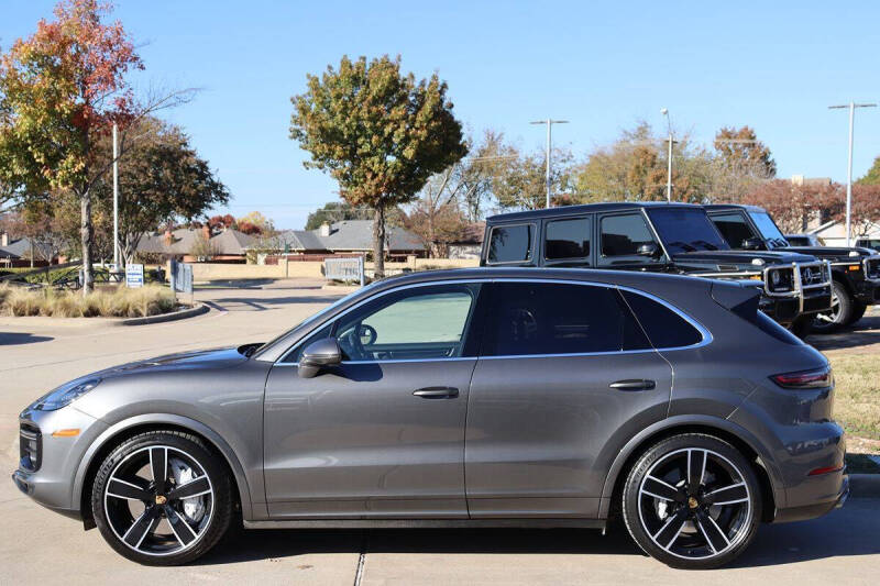 2020 Porsche Cayenne Turbo