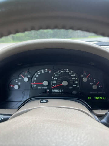 2005 Ford Explorer Eddie Bauer