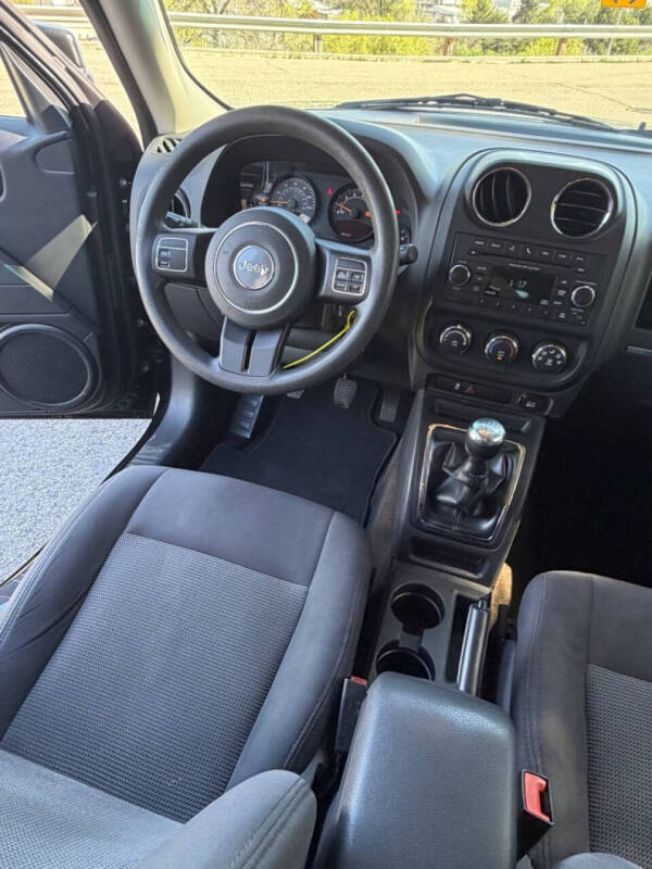 2016 Jeep Patriot Sport