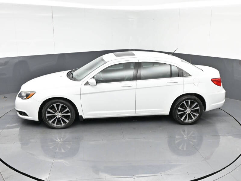 2012 Chrysler 200 S