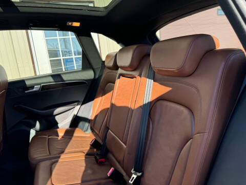 2010 Audi Q5 3.2 quattro Premium Plus