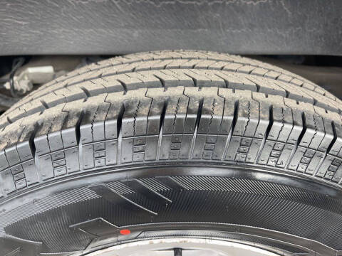 2023 Chevrolet Express 2500