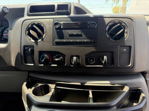 2014 Ford E-Series
