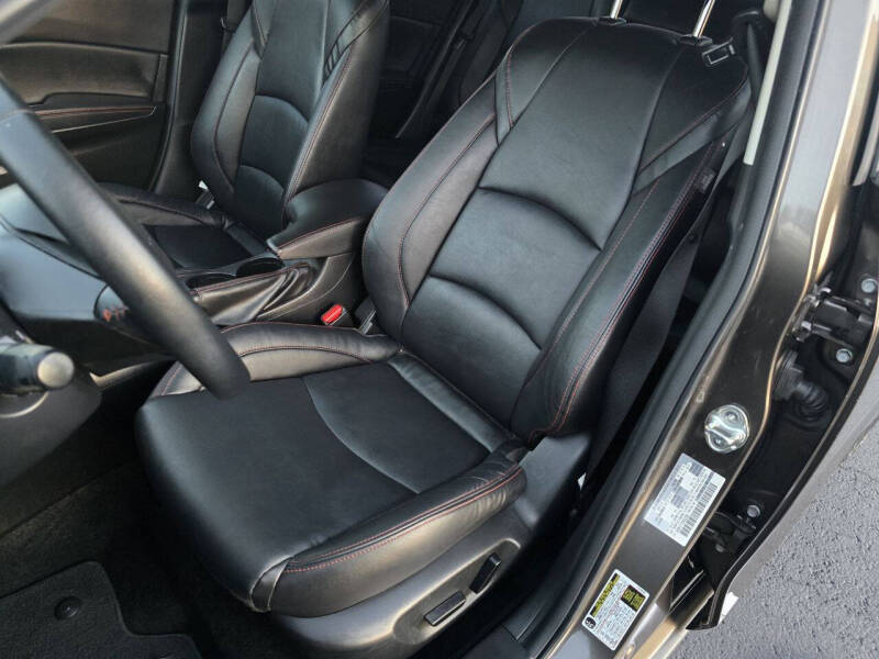 2016 Mazda MAZDA3 i Grand Touring