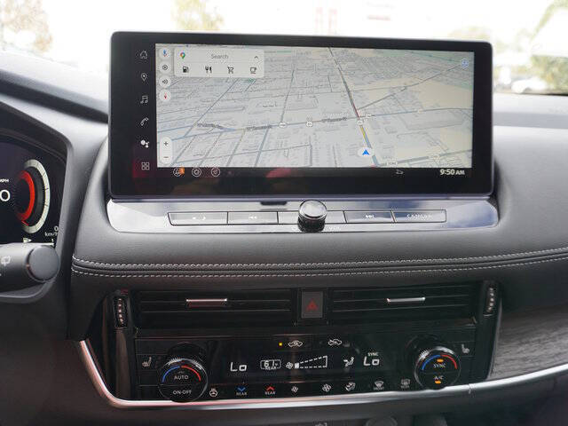 2025 Nissan Rogue Platinum