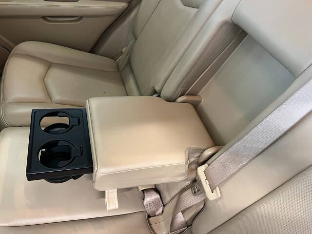2008 Cadillac SRX V8