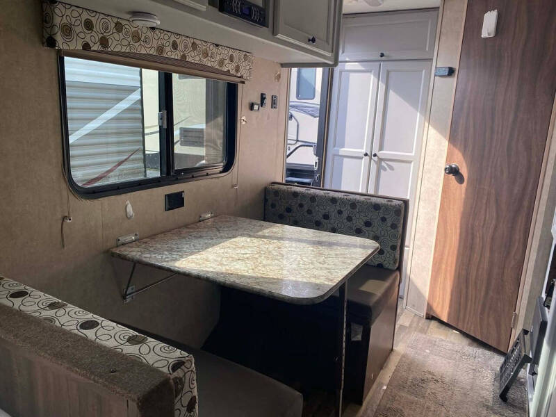 2017 Coachmen RV Clipper