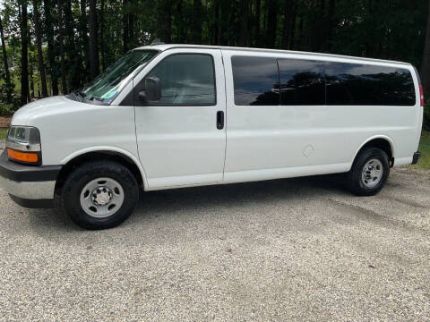 2017 Chevrolet Express LT 3500