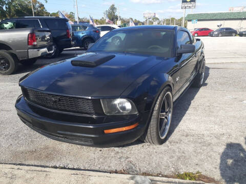2009 Ford Mustang for sale at MEN AUTO SALES in Port Richey FL