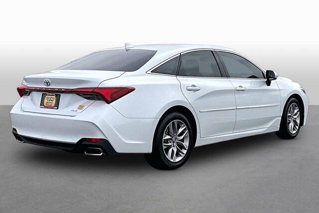 2019 Toyota Avalon XLE