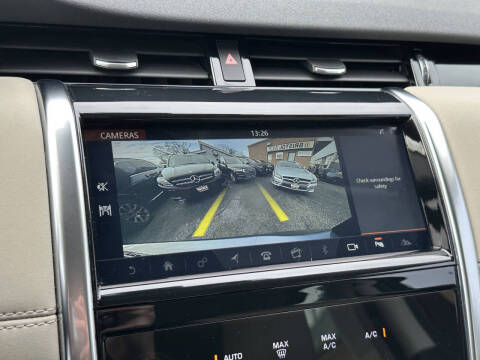 2020 Land Rover Discovery Sport P250 SE