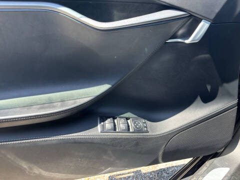 2020 Tesla Model S Long Range