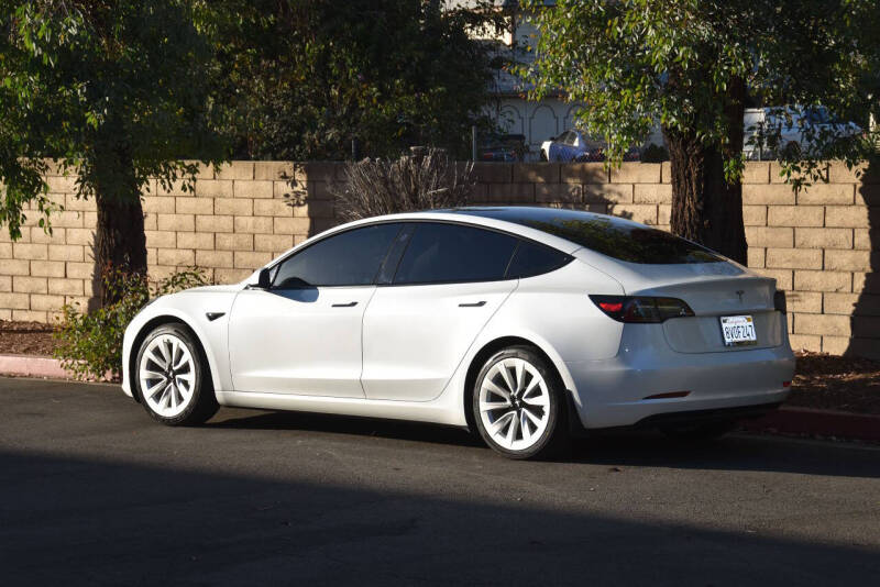 2021 Tesla Model 3 Base photo 11