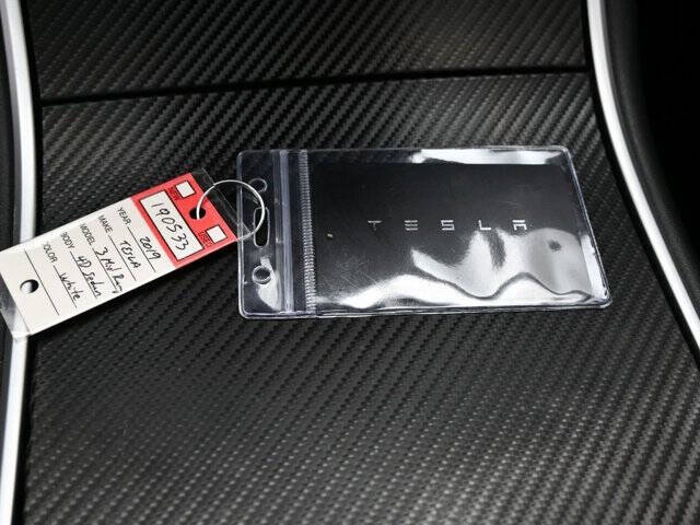 2019 Tesla Model 3 Mid Range