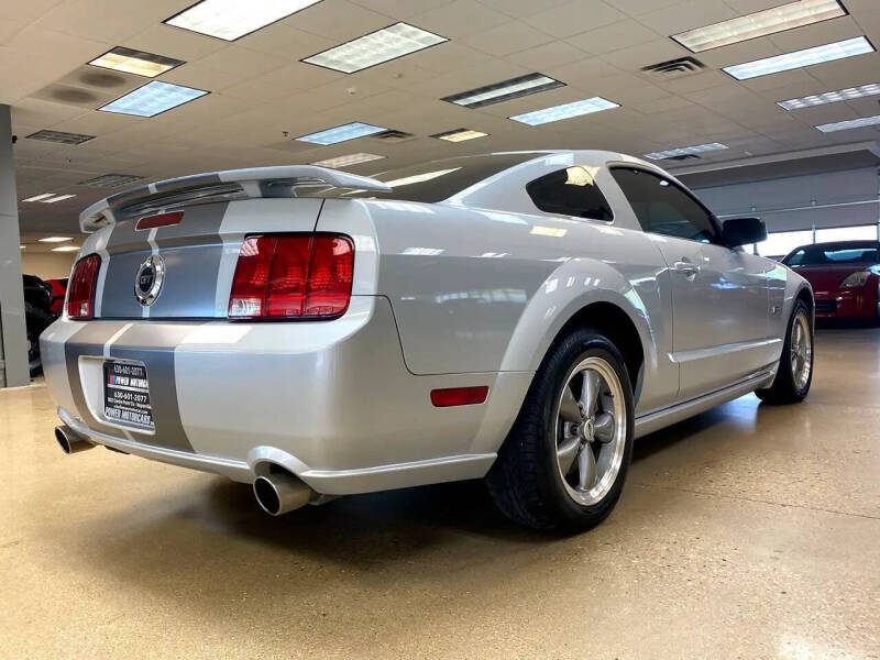 2006 Ford Mustang GT Deluxe