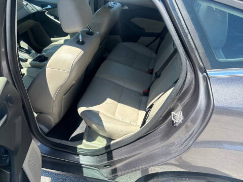2012 Ford Focus SEL