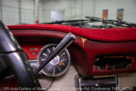 1961 Ford Thunderbird