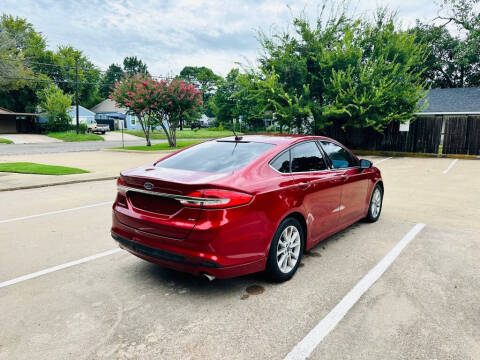 2017 Ford Fusion SE