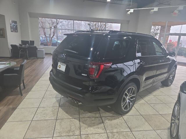 2018 Ford Explorer Sport