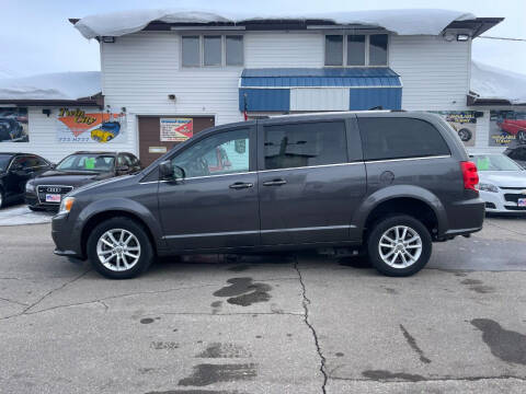 2018 Dodge Grand Caravan for sale at Twin City Motors in Grand Forks ND
