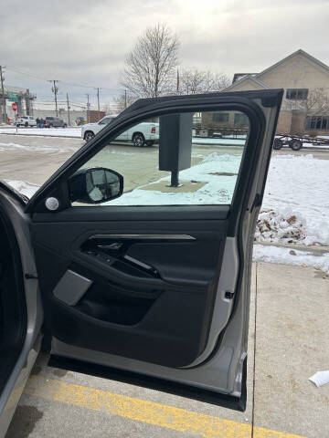 2022 Land Rover Range Rover Evoque P250 SE