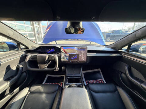 2023 Tesla Model S Plaid