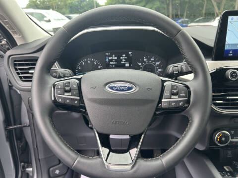 2022 Ford Escape SE