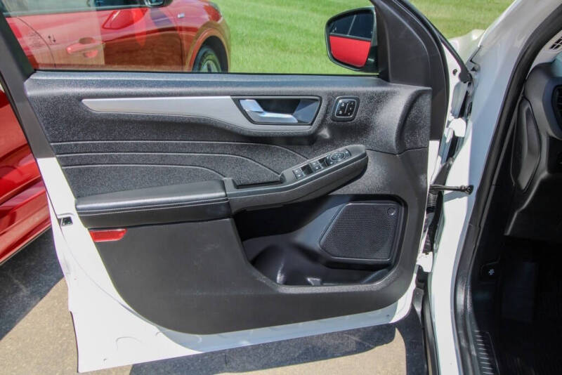 2023 Ford Escape Platinum