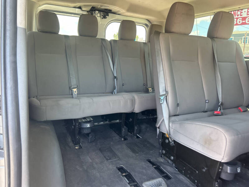 2016 Nissan NV 3500 HD S