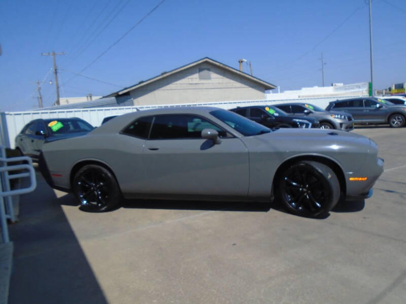 2018 Dodge Challenger SXT Plus