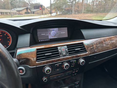 2009 BMW 5 Series 528i xDrive