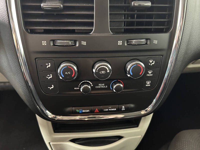 2017 Dodge Grand Caravan