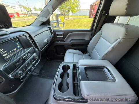 2019 Chevrolet Silverado 3500HD CC