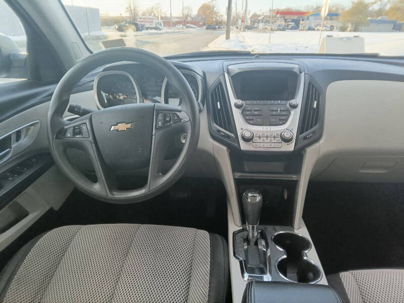 2017 Chevrolet Equinox LS