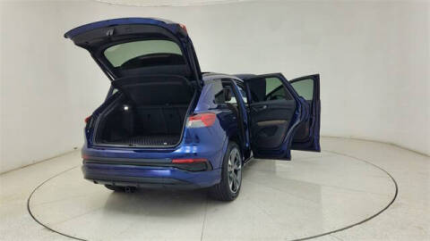 2024 Audi Q4 e-tron quattro Premium Plus 50