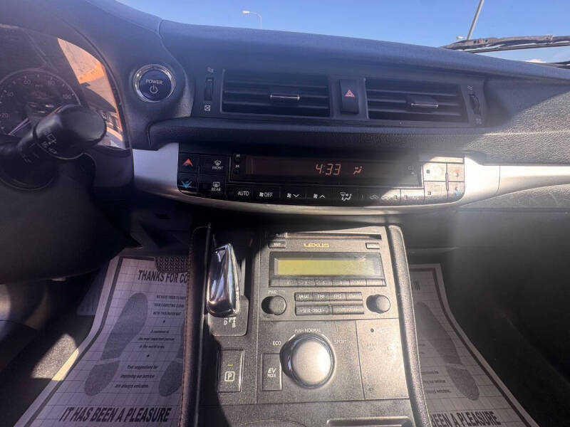 2013 Lexus CT 200h