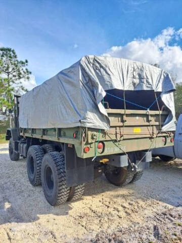 1985 AM General M923