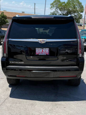 2020 Cadillac Escalade Luxury