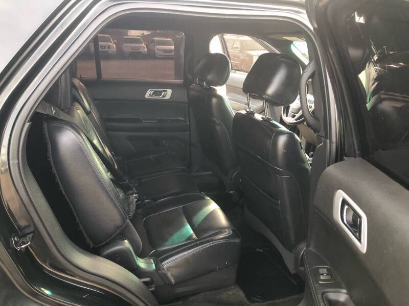 2011 Ford Explorer XLT