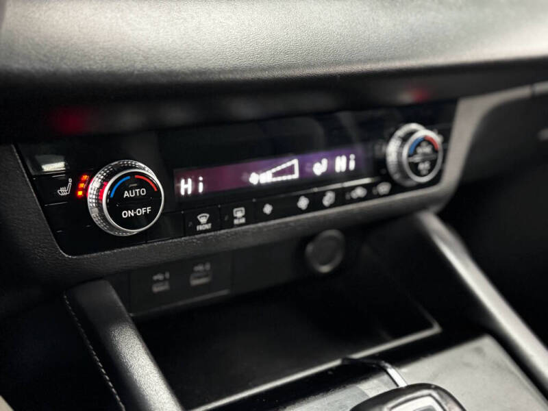 2023 Mitsubishi Outlander SE Special Edition