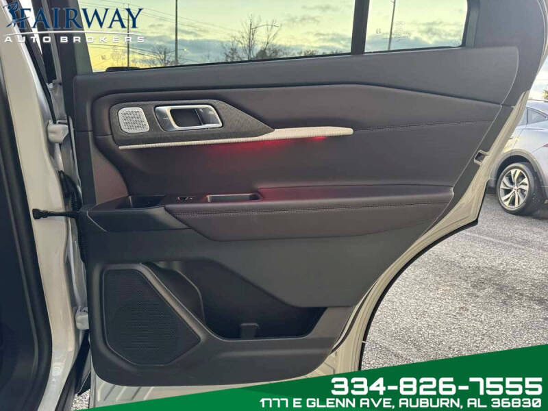 2025 Ford Explorer Platinum