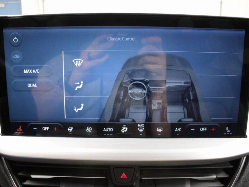 2024 Ford Escape Platinum