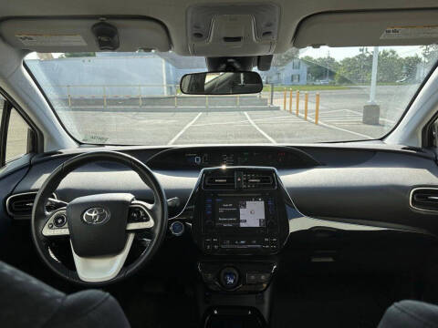 2018 Toyota Prius Three