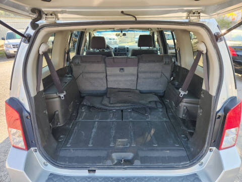 2006 Nissan Pathfinder SE