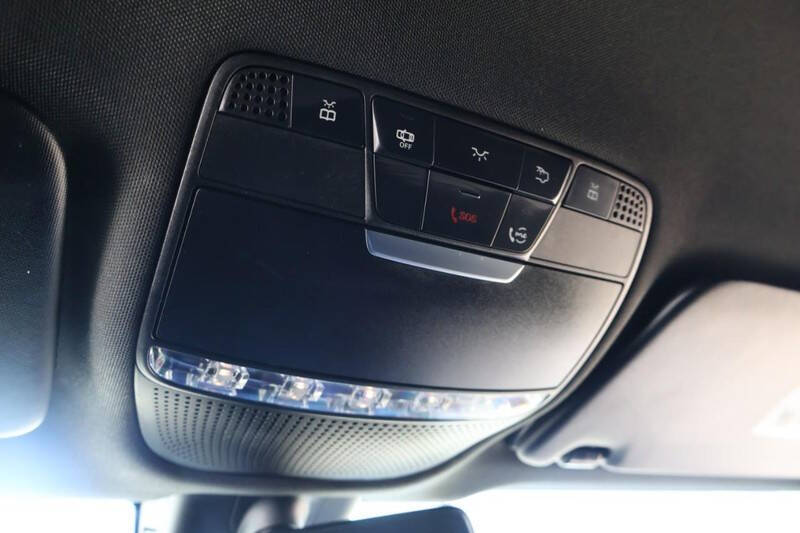 2020 Mercedes-Benz GLC GLC 300