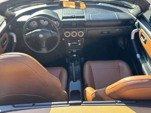 2002 Toyota MR2 Spyder