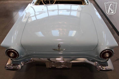 1957 Ford Thunderbird